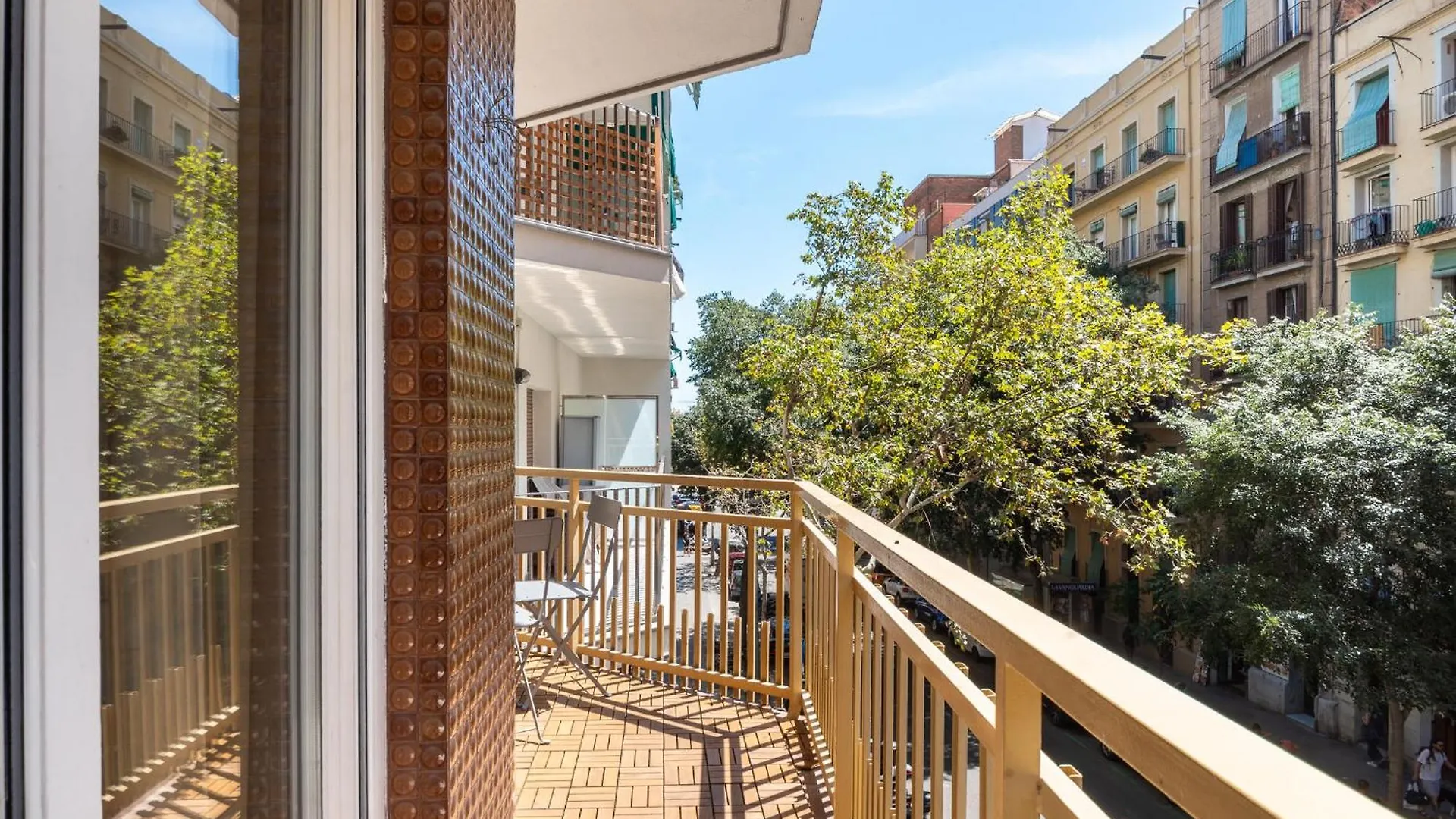 Spacious And Elegant Oasis In The Best Location Barselona 0*,  İspanya