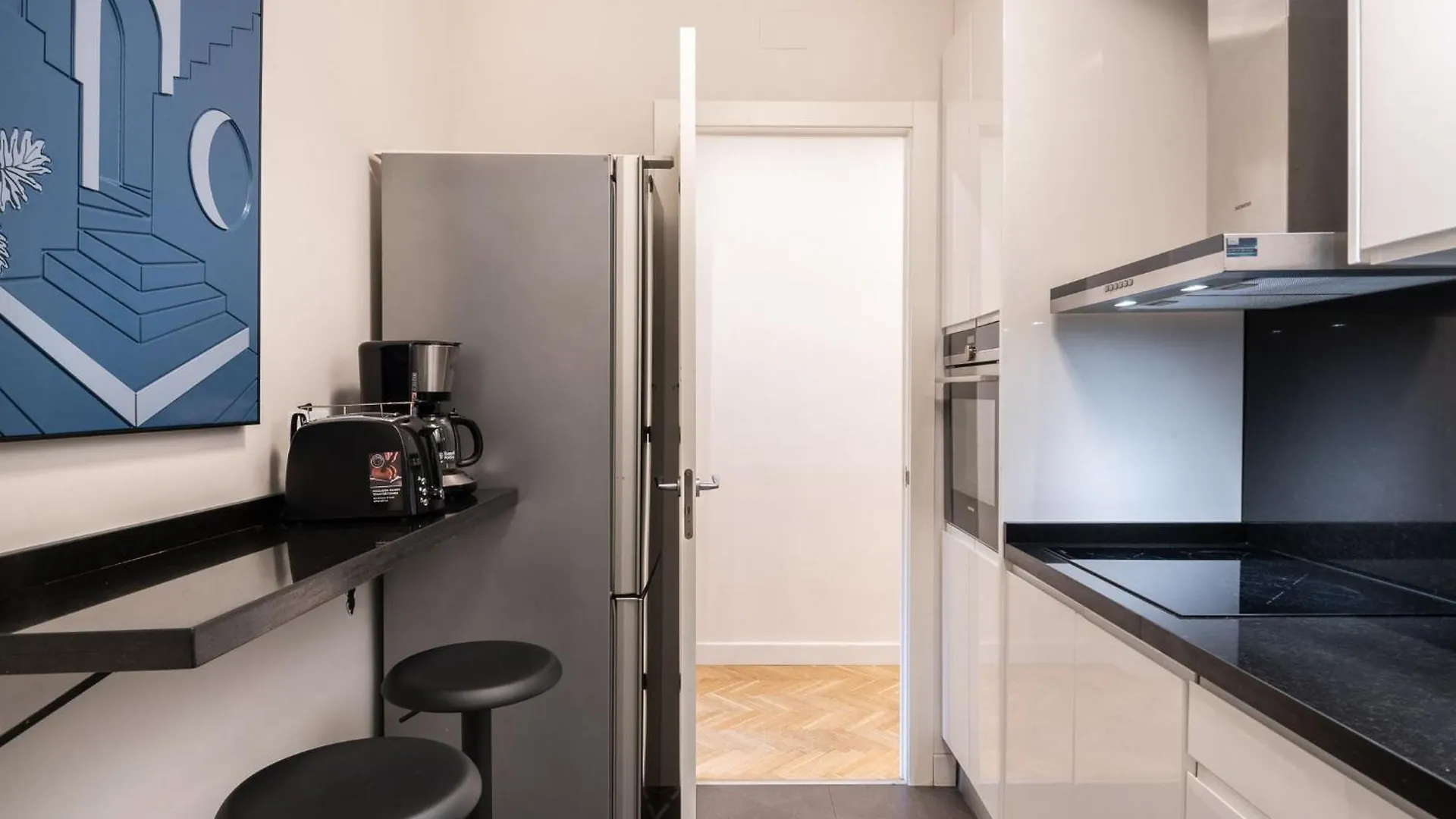 Apartment Spacious And Elegant Oasis In The Best Location Barcelona Spain