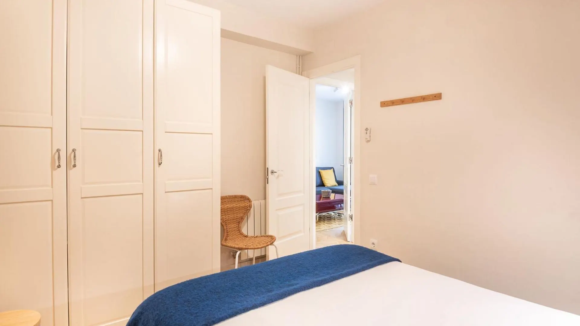 Apartment Spacious And Elegant Oasis In The Best Location Barcelona